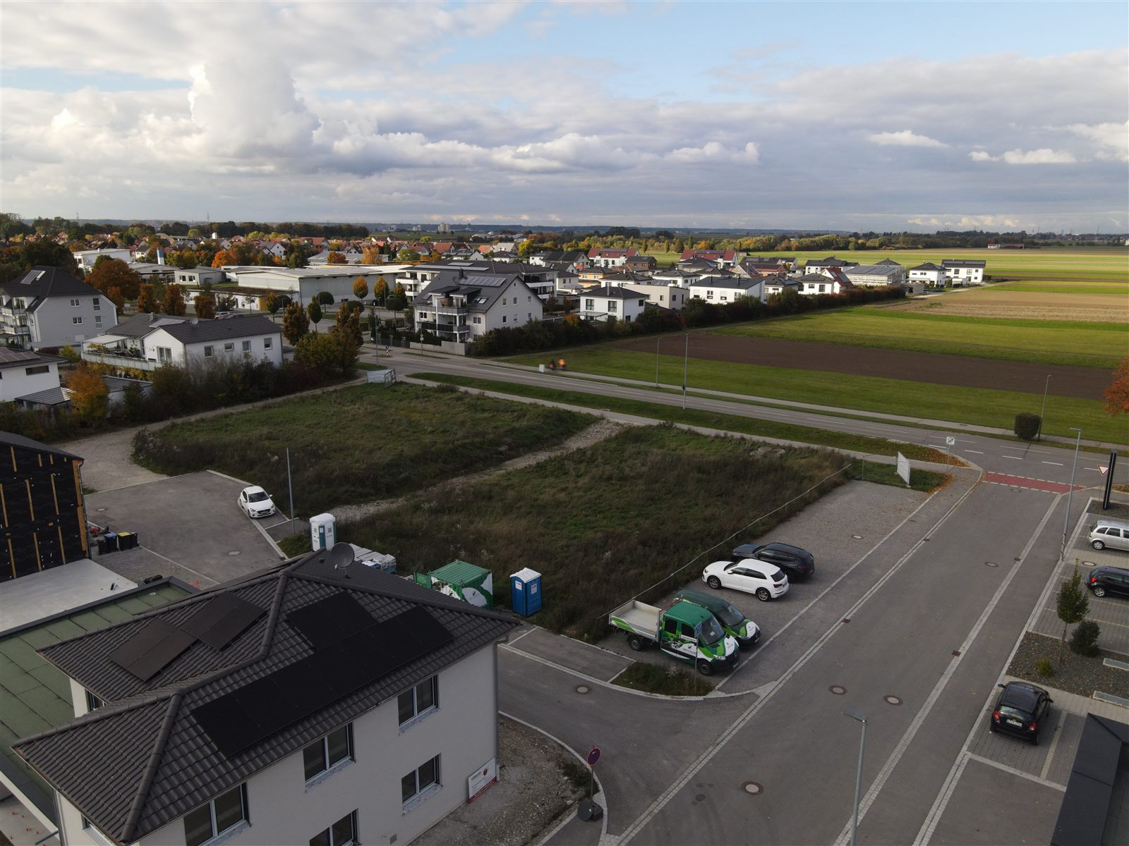 Baugrundstück vor Baubeginn